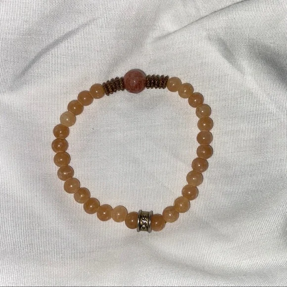 Burnt orange beaded bracelet - Picture 2 of 2